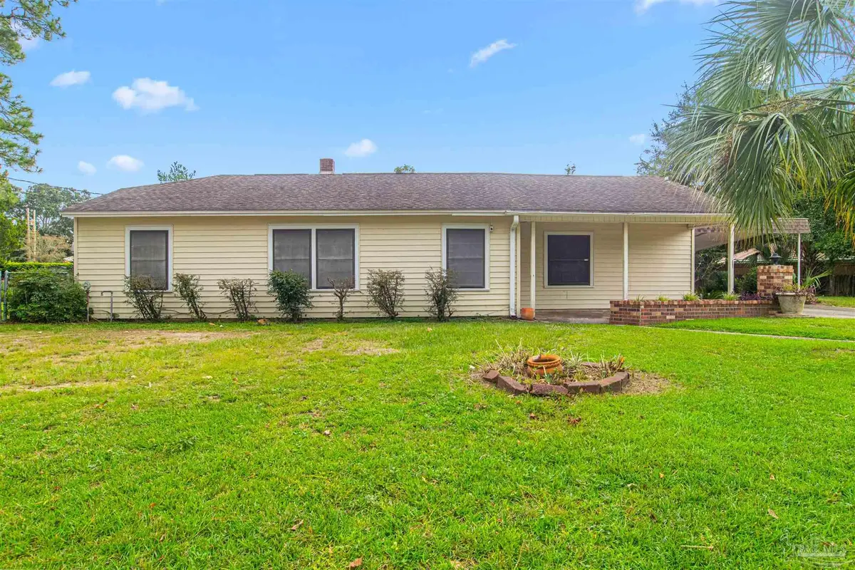 32 Bertram St, Pensacola, FL 32506 - #1