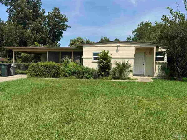 95 S Garfield Dr, Pensacola, FL 32505
