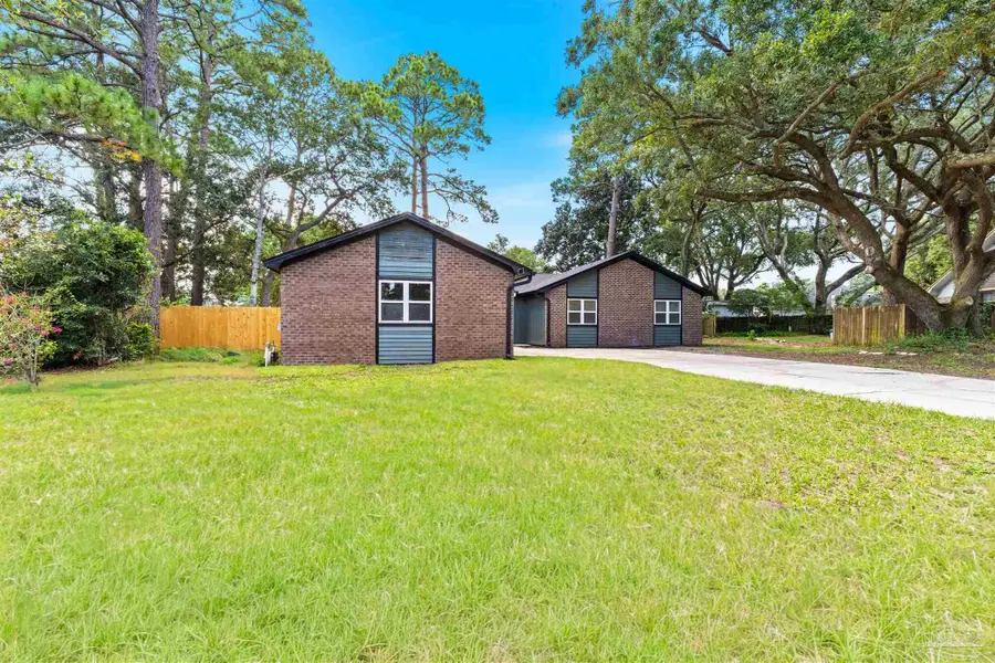 7855 Bay Meadows Dr, Pensacola, FL 32507 - #2