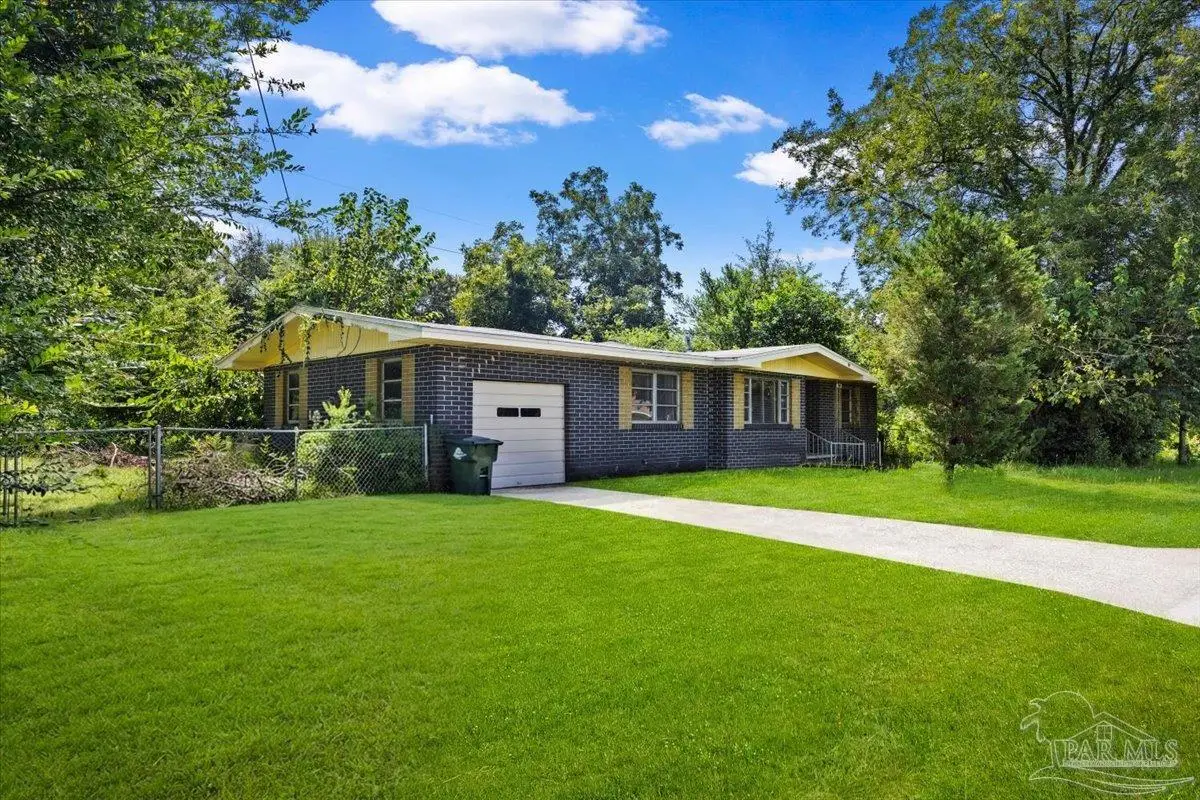 308 Wegner Ave, Cantonment, FL 32533 - #1