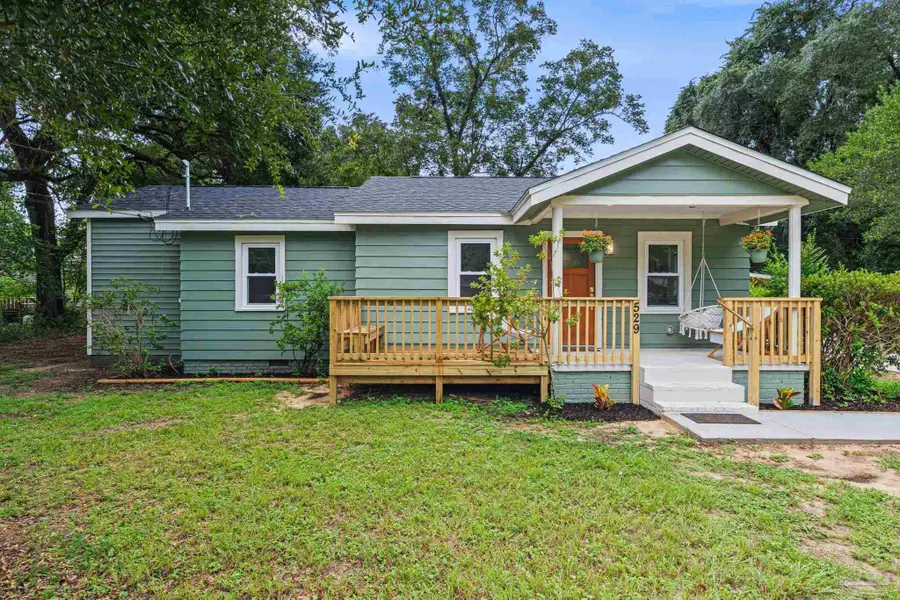 529 E Selina St, Pensacola, FL 32503 - #2