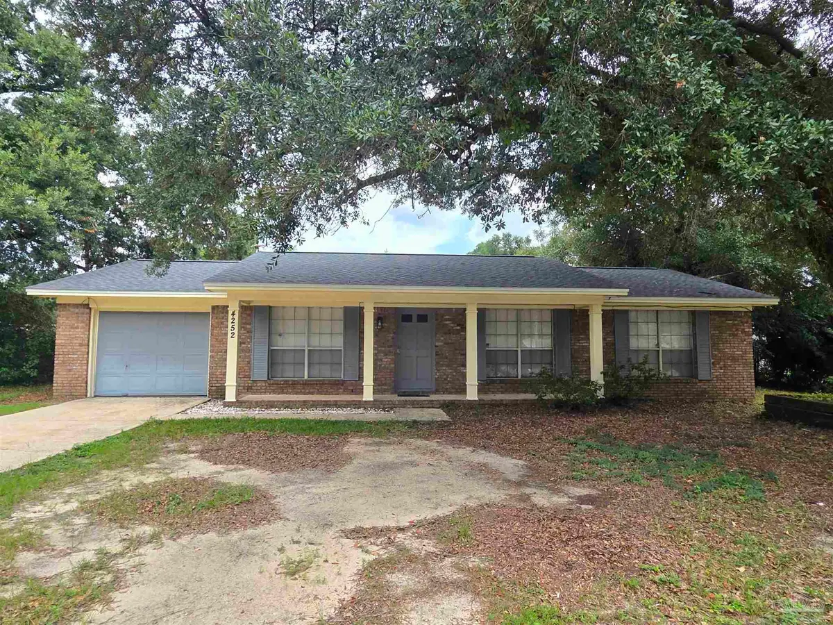 4252 Jernigan Rd, Pace, FL 32571 - #1