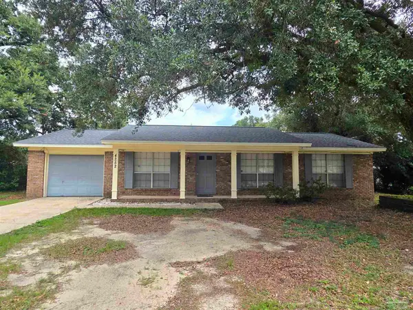 4252 Jernigan Rd, Pace, FL 32571