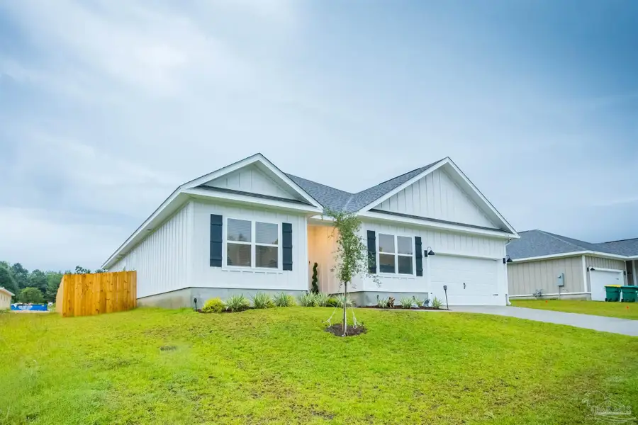 5614 Thatcher Rd, Crestview, FL 32539 - #2