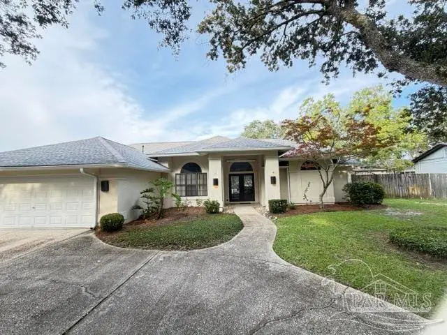 12 Highpoint Dr, Gulf Breeze, FL 32561 - #1