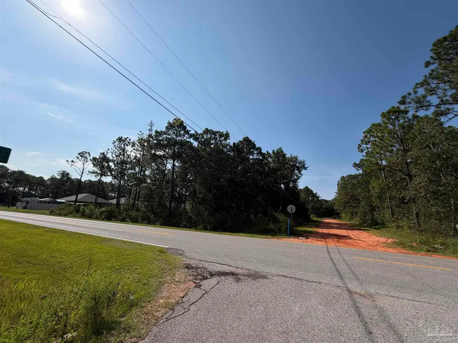 009 N 29th Ave, Milton, FL 32583 - #3