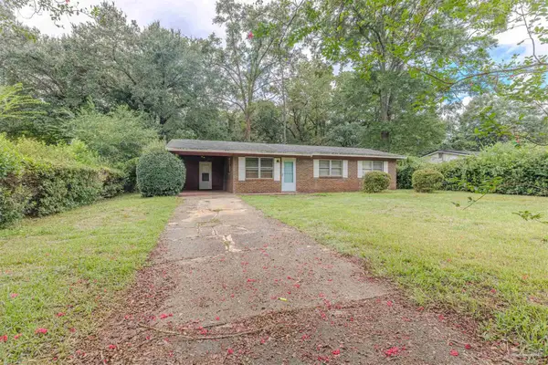 136 Shady Ln #136, Crestview, FL 32536