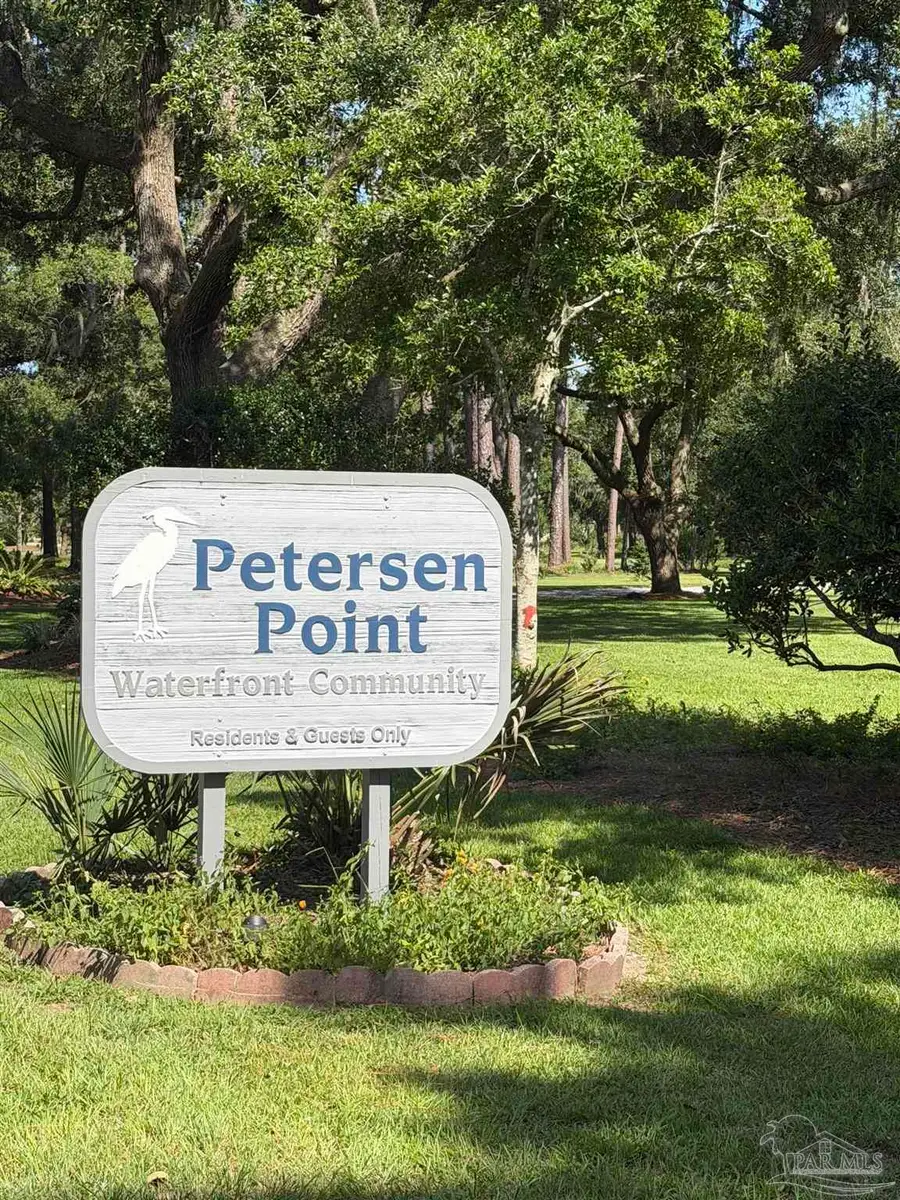 7776 Petersen Pt Rd, Milton, FL 32583 - #3