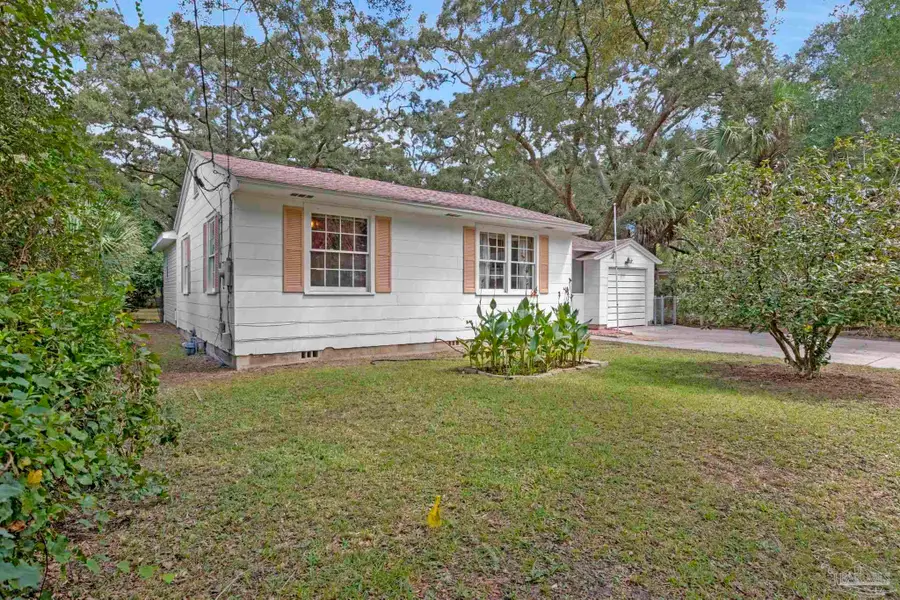 12 Dewitt Dr, Pensacola, FL 32507 - #3