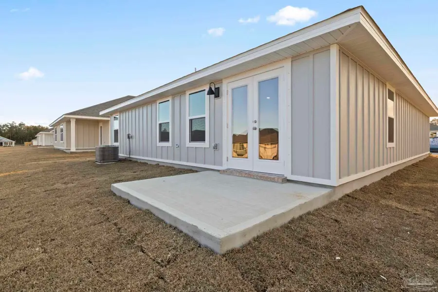 2177 Sandhill St, Cantonment, FL 32533 - #3