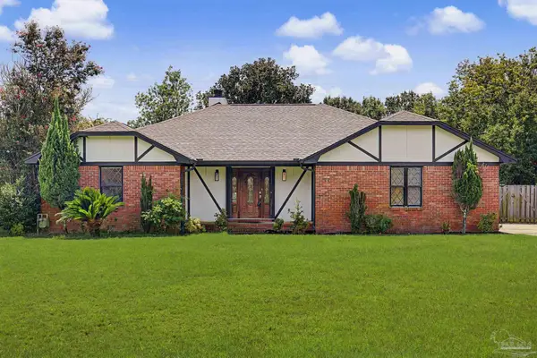 3883 Bay Wind Dr, Gulf Breeze, FL 32563