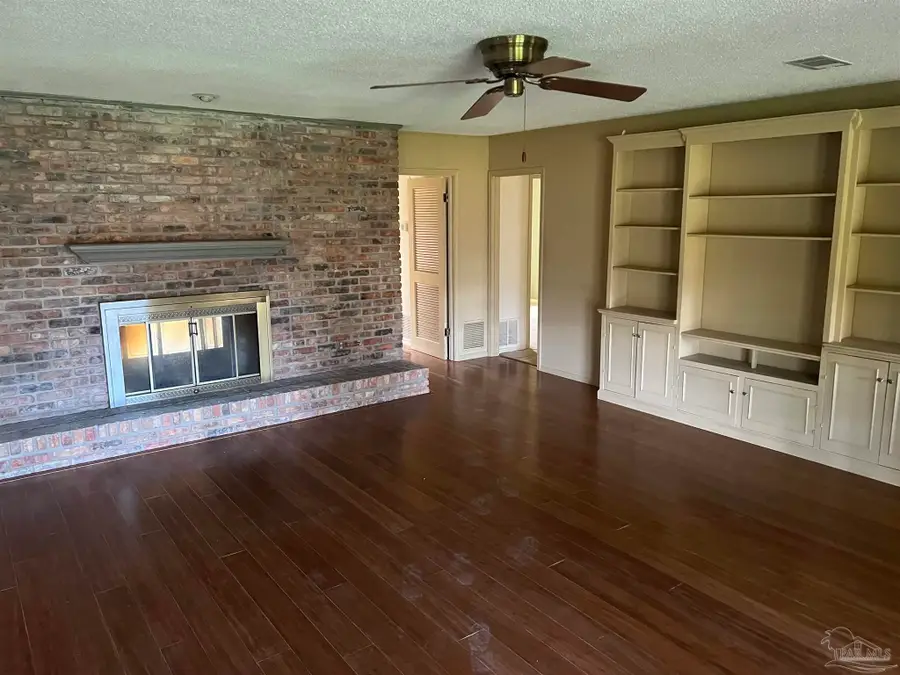 5700 Adelyn Rd, Pensacola, FL 32504 - #3