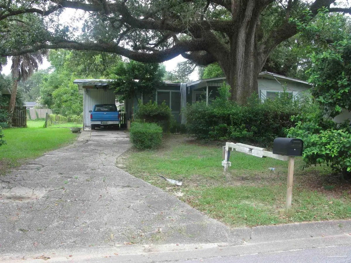 1231 E Maxwell St, Pensacola, FL 32503 - #1
