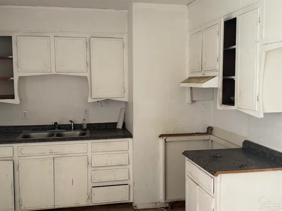 1131 Germain St, Pensacola, FL 32534 - #3