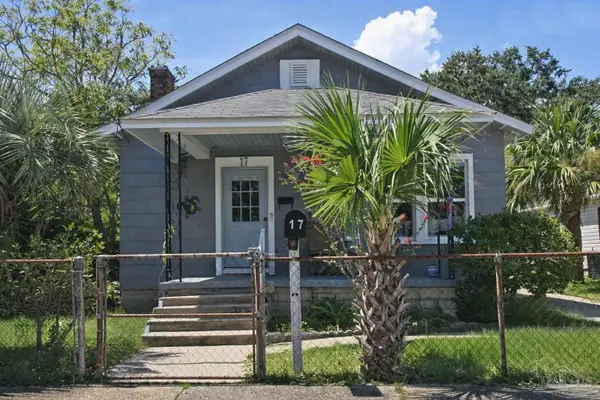 17 N F St, Pensacola, FL 32502