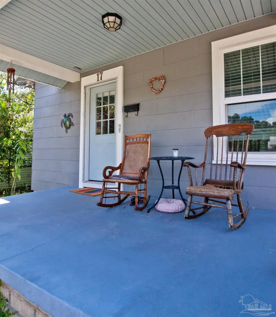 17 N F St, Pensacola, FL 32502 - #2
