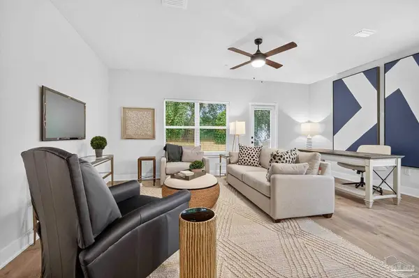 1440 Cedar Grove Ln #2B, Pensacola, FL 32504