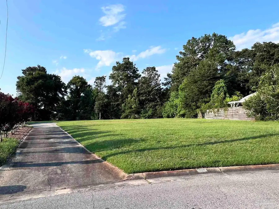 240 Munro Rd, Pensacola, FL 32503 - #3