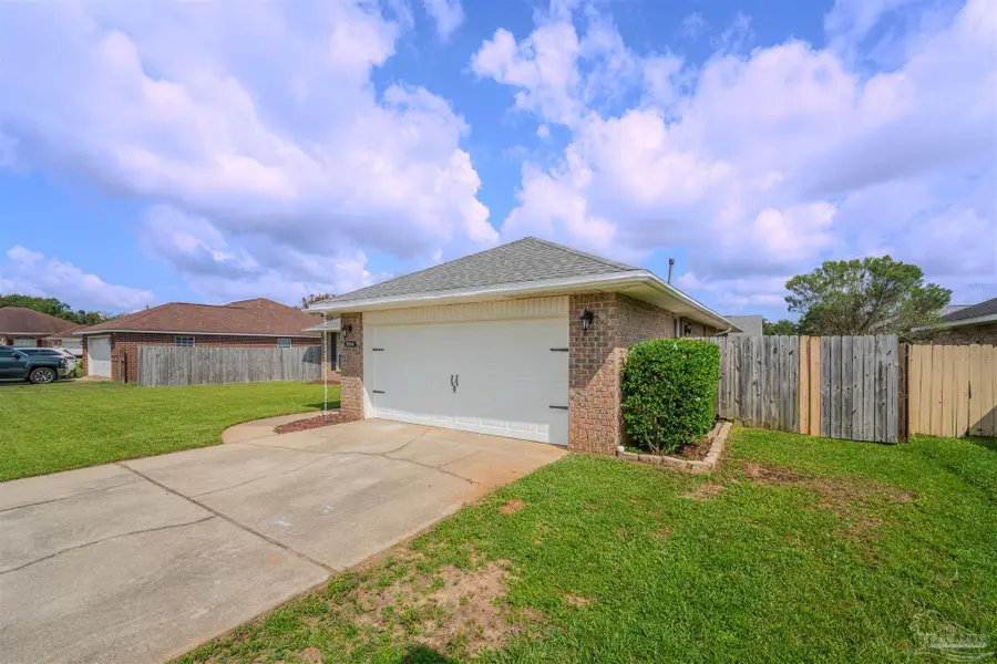 5554 Lovaleen Cir, Pensacola, FL 32526 - #3