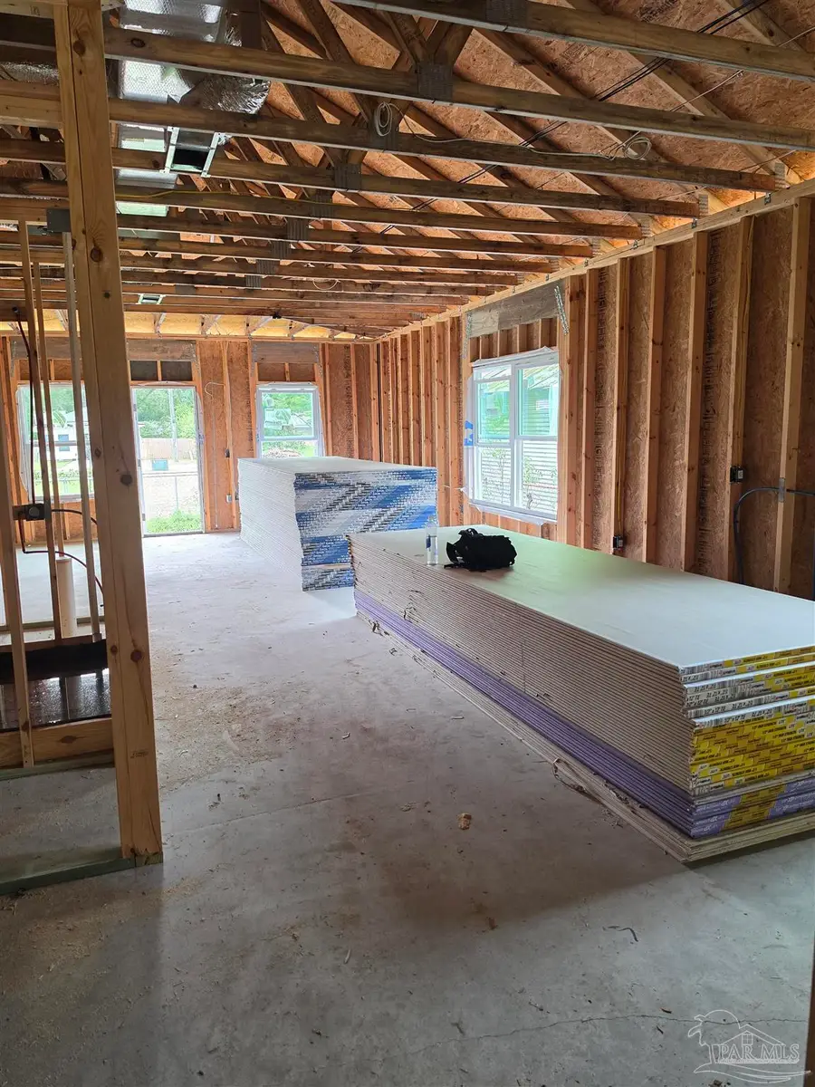 8605 Walnut Ave, Pensacola, FL 32514 - #3