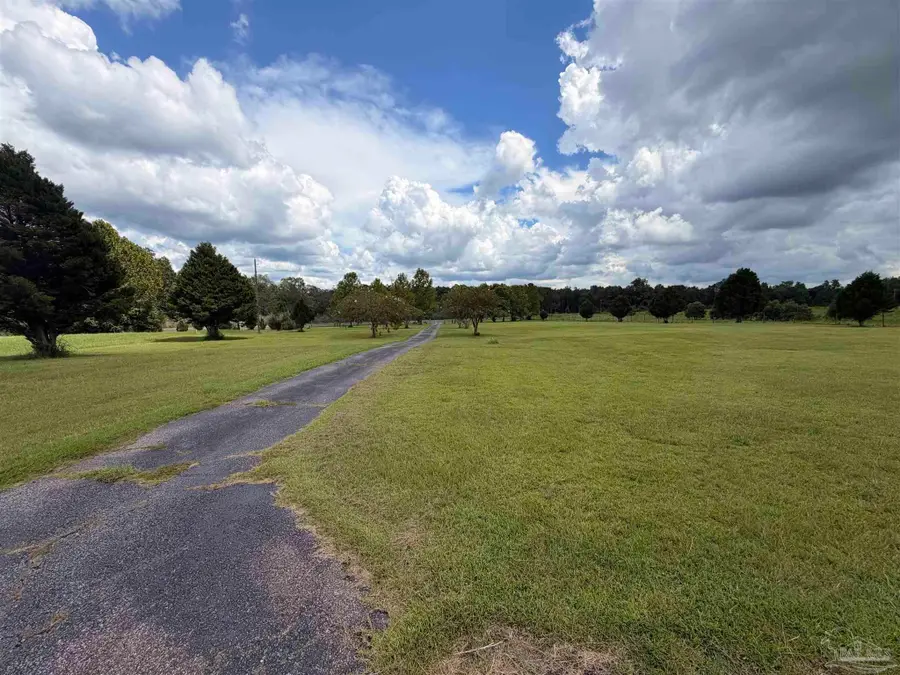 2731 Hwy 97, Molino, FL 32577 - #2