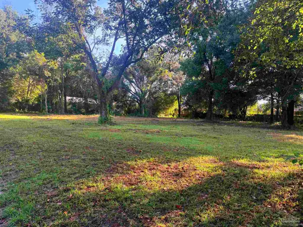 850 Cody Ln, Pensacola, FL 32514
