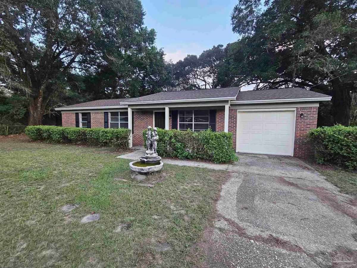 7721 Pontiac Dr, Pensacola, FL 32506 - #1