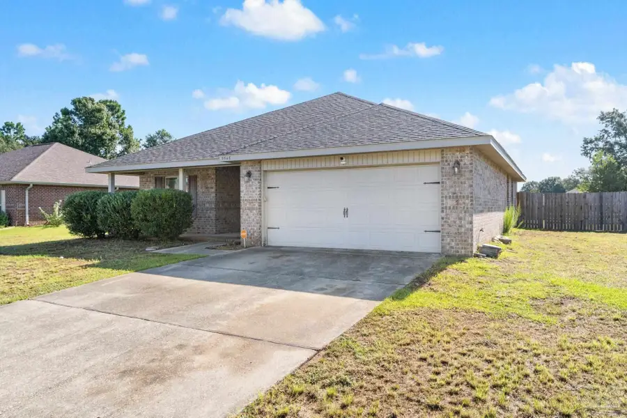 5546 Bellview Ct, Milton, FL 32583 - #3