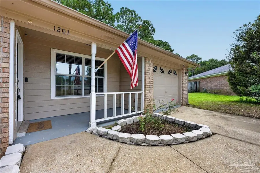 1203 Brook Bend Rd, Pensacola, FL 32506 - #2