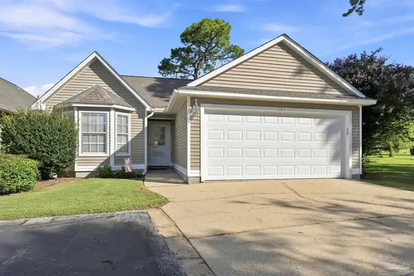 1161 Lionsgate Ln, Gulf Breeze, FL 32563