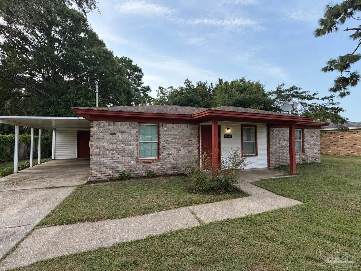 10542 Heatherwood Dr, Pensacola, FL 32506 - #1