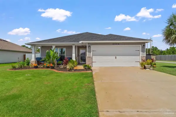 6098 Redberry Dr, Gulf Breeze, FL 32563