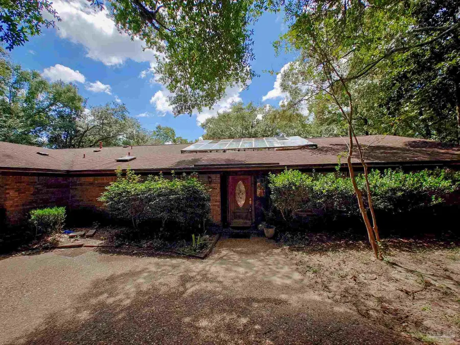 721 Tanglewood Dr, Pensacola, FL 32503 - #2