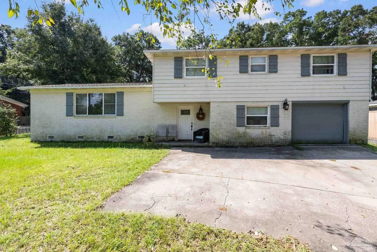 1115 Dunmire St, Pensacola, FL 32504 - #1