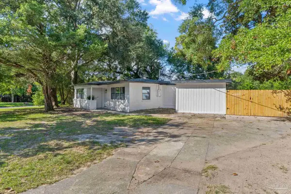 408 Edison Dr, Pensacola, FL 32505