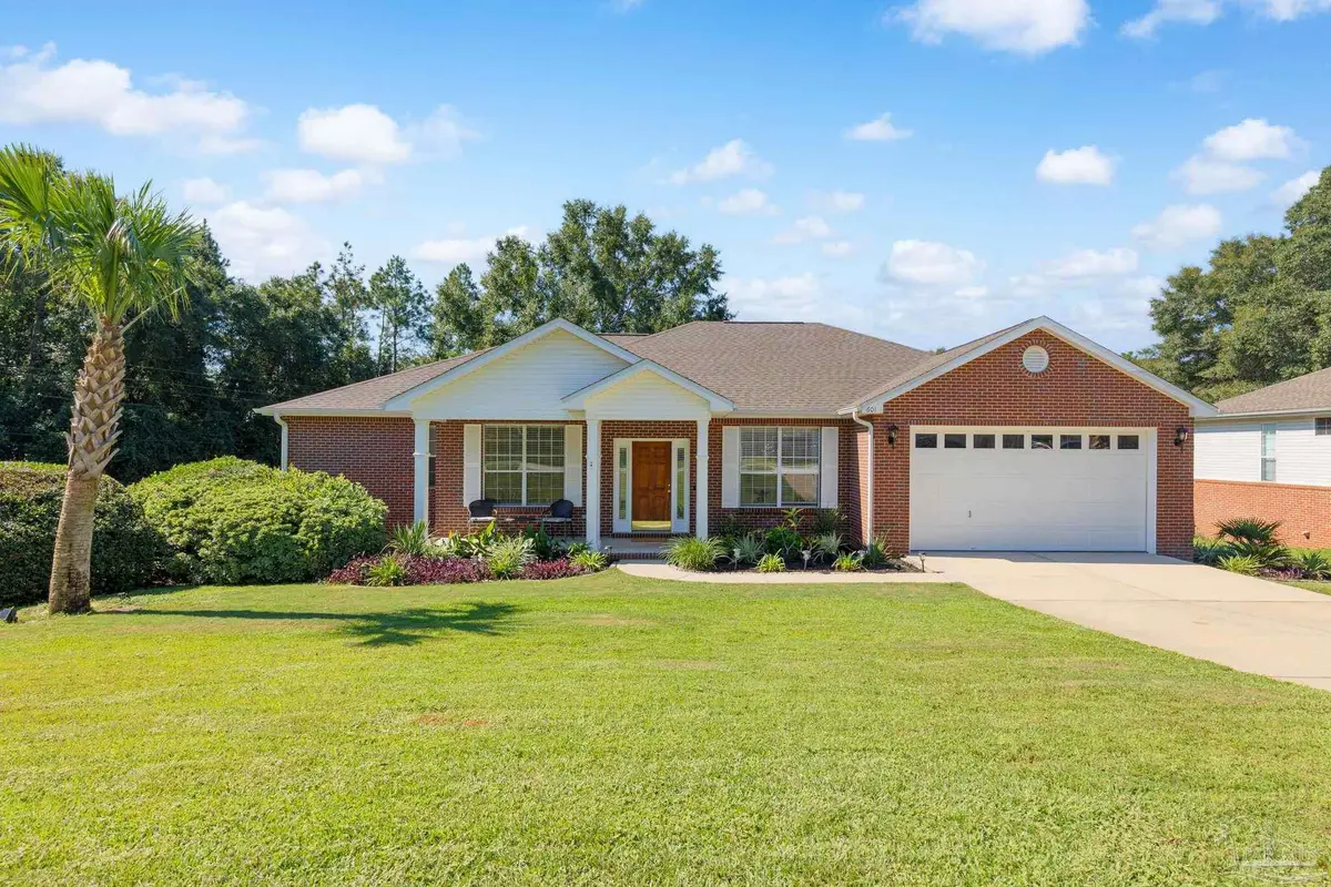 601 W Lynn Brk, Crestview, FL 32539 - #1
