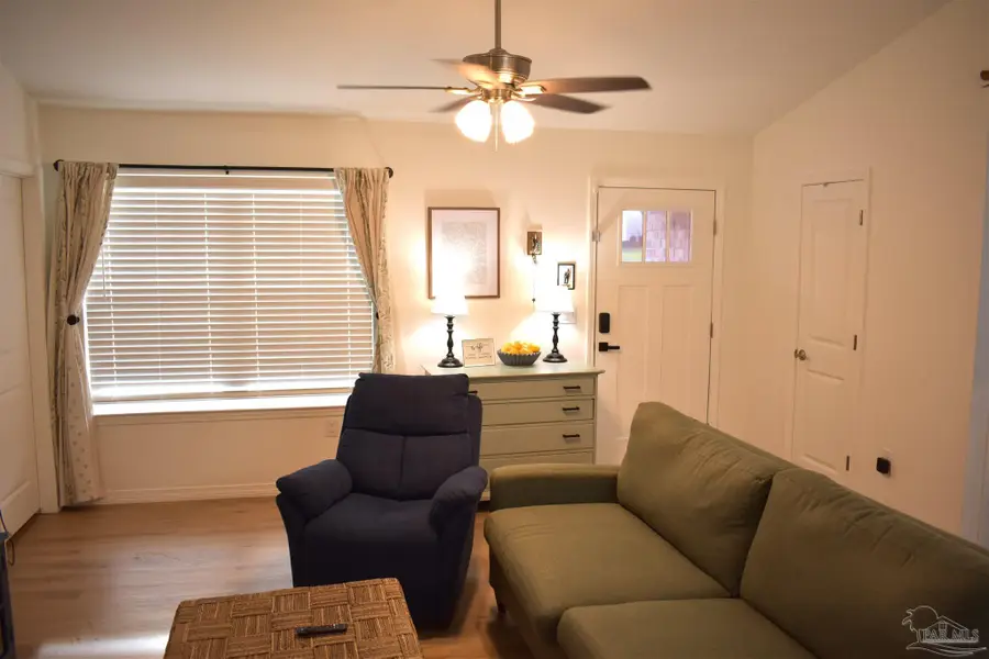 2708 N H St, Pensacola, FL 32501 - #2