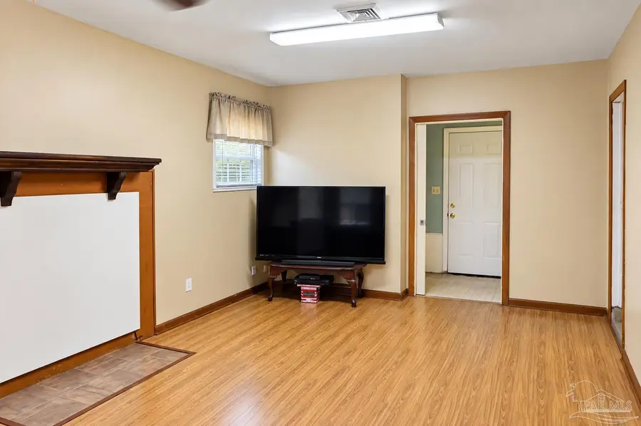 7151 Mcadam Ct, Pensacola, FL 32504 - #3
