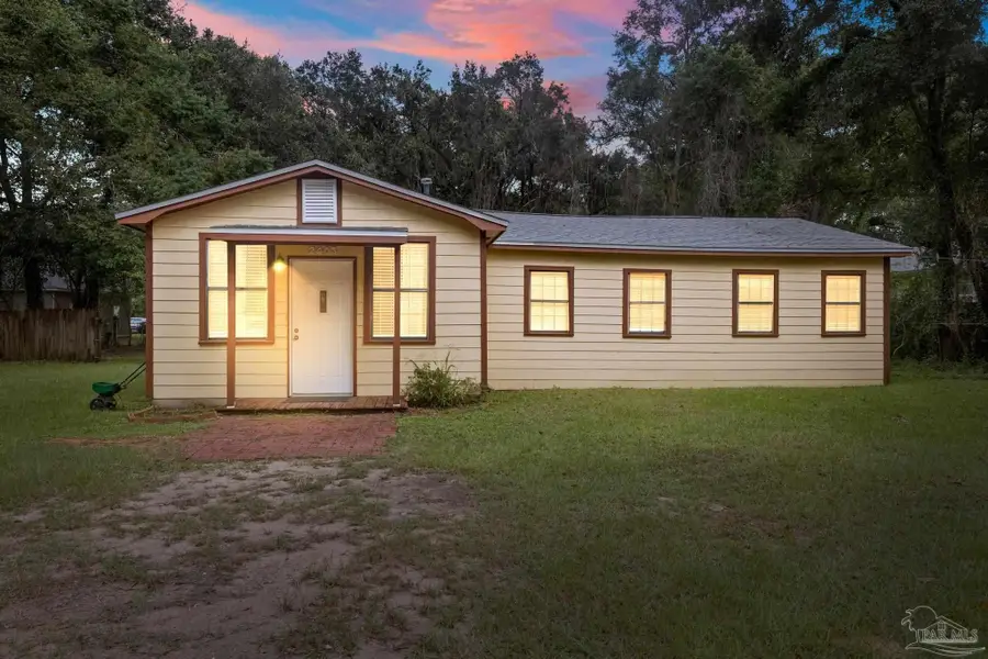 2403 E Johnson Ave, Pensacola, FL 32514 - #2