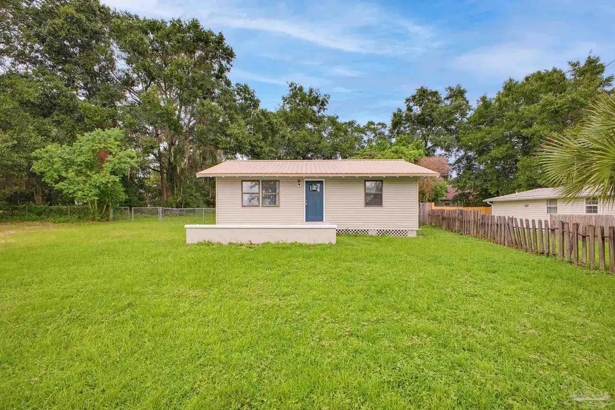 5365 Munson Hwy, Milton, FL 32570 - #1