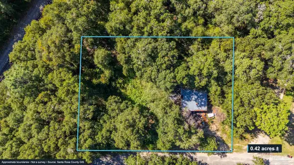 6467 Lynnwood Cir, Milton, FL 32583