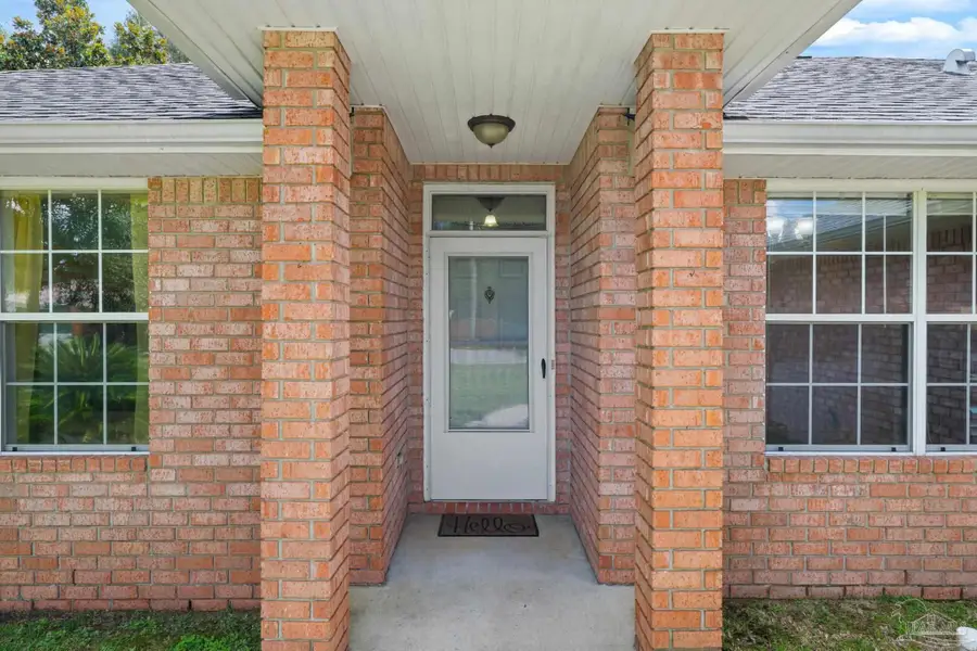6655 Ridge Crest Dr, Milton, FL 32570 - #2