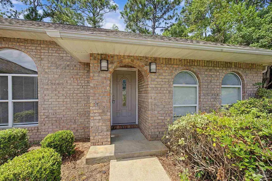 2419 Basswood Dr, Navarre, FL 32566 - #2