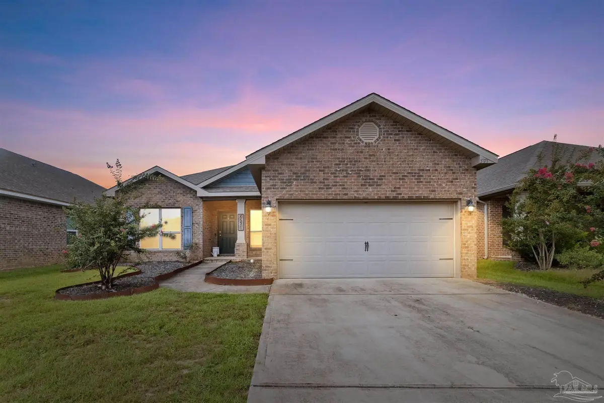 5371 Red Shoulder Rd, Pace, FL 32571 - #1