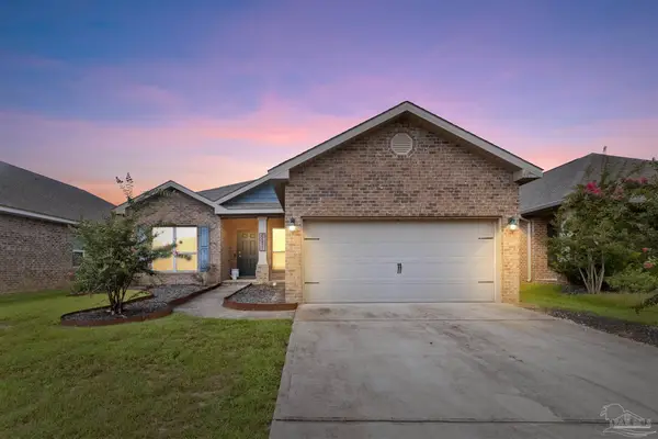 5371 Red Shoulder Rd, Pace, FL 32571