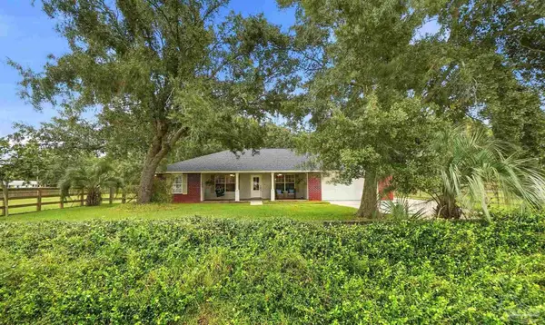 708 Mike Gibson Ln, Milton, FL 32583