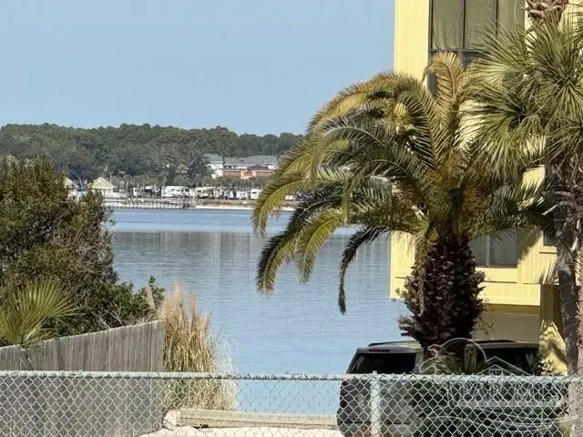 8520 Gulf Blvd #35, Navarre Beach, FL 32566 - #3