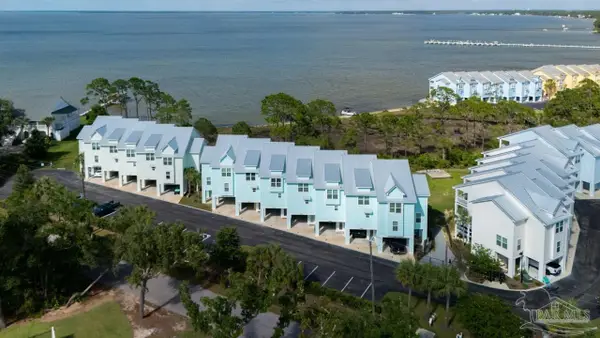 16136 Innerarity Pt Rd, Pensacola, FL 32507