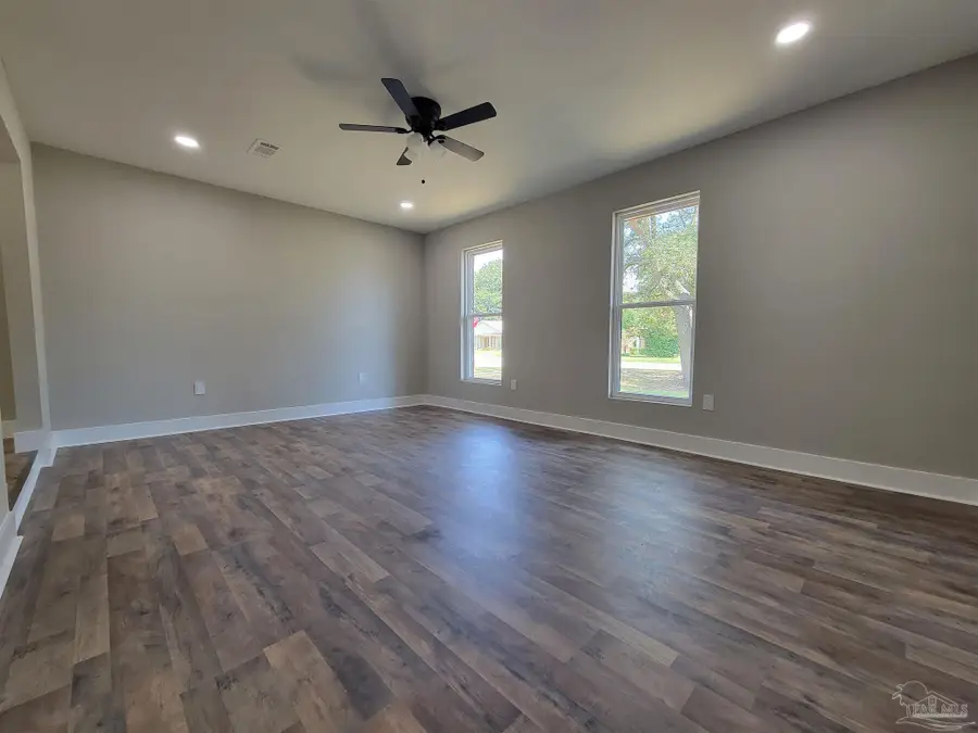 4201 Burtonwood Dr, Pensacola, FL 32514 - #3