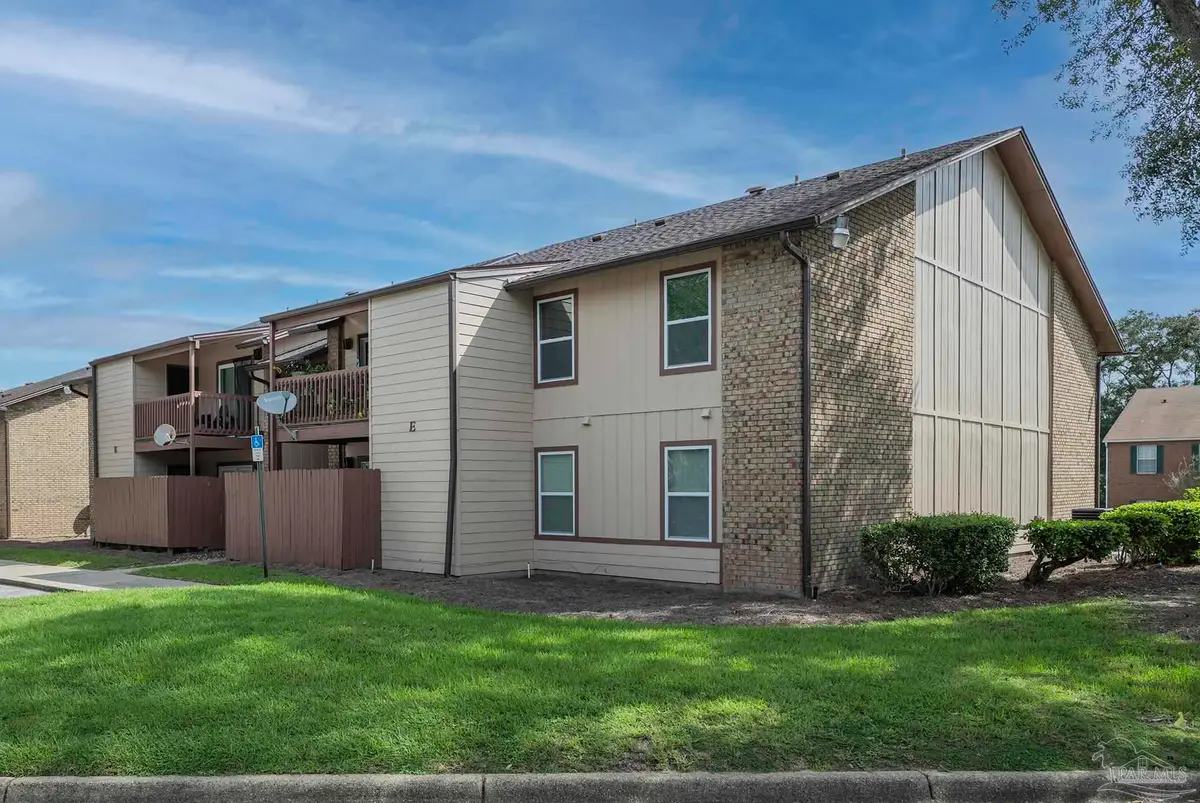 2303 Michigan Ave #E-1, Pensacola, FL 32526 - #1